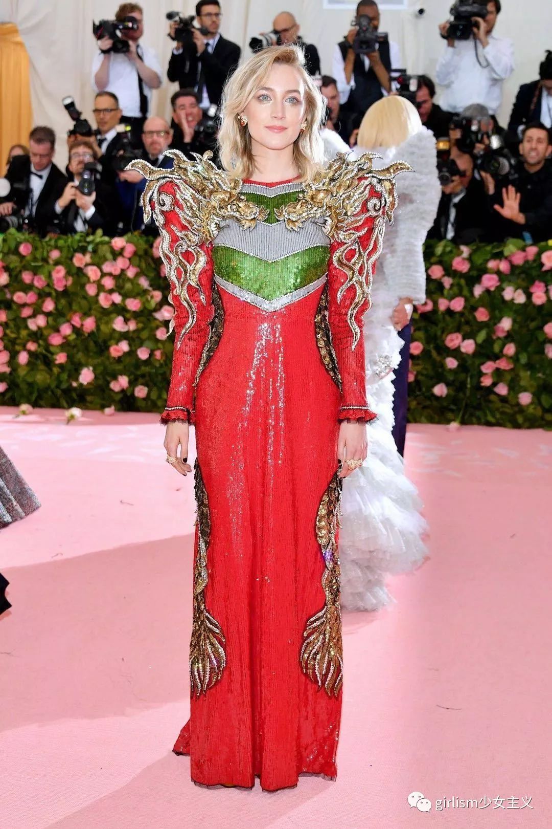 100张美图带你看Met Gala！最惊艳、可爱、奇葩的造火星电竞app型都在这(图16)